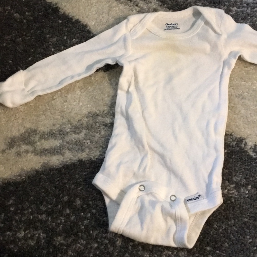 Gerber White Long-sleeve one piece